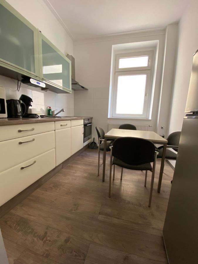 - Free Parking - Wifi - Kitchen Appartement