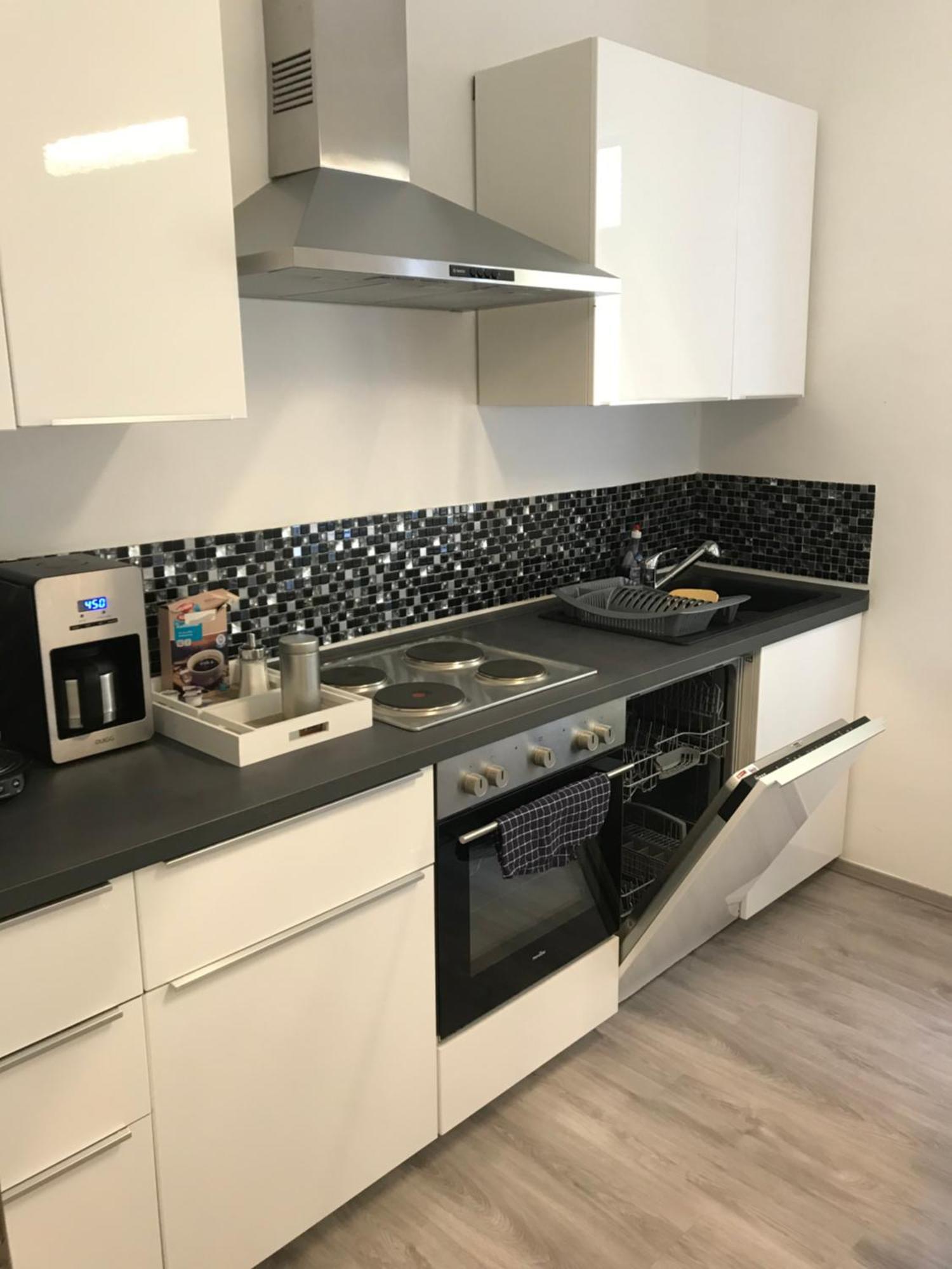 - Free Parking - Wifi - Kitchen Appartement
